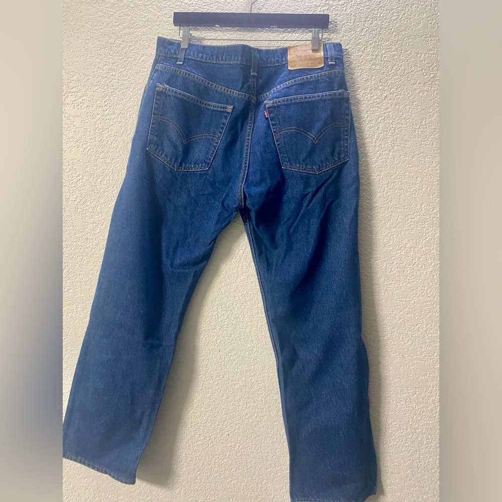 men’s Levi's Blue Straight regular fit 505 Jeans W38L30 - Picture 2 of 10